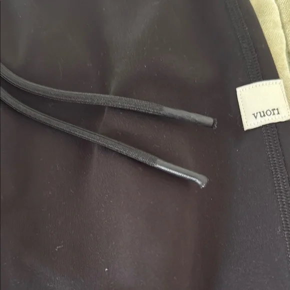 Vuori Daily Leggings-Short - Picture 4 of 7